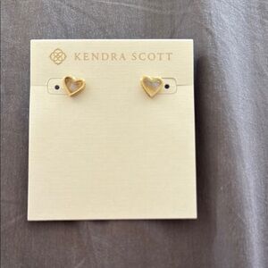 Kendra Scott Gold Heart Earrings